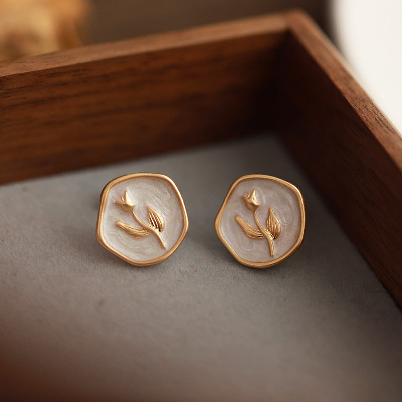 Beautiful Earring with Unique Style