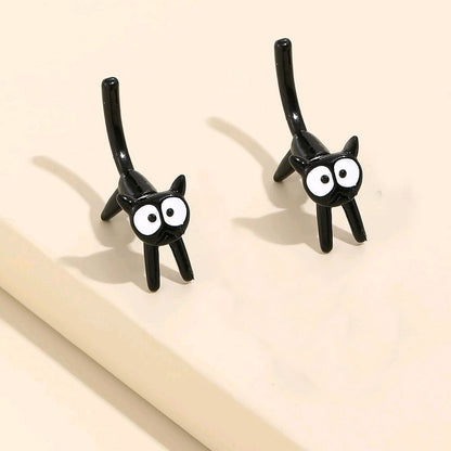 Charming Earring for Any Occasion