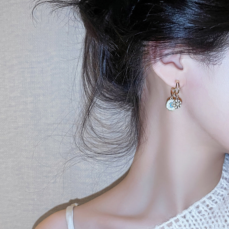 Elegant Silver Earring for Every Occasion
