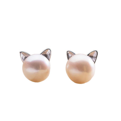 Stunning Pearl Earring for Daily Wear