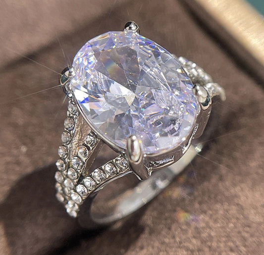 Stunning Ring for Daily Wear