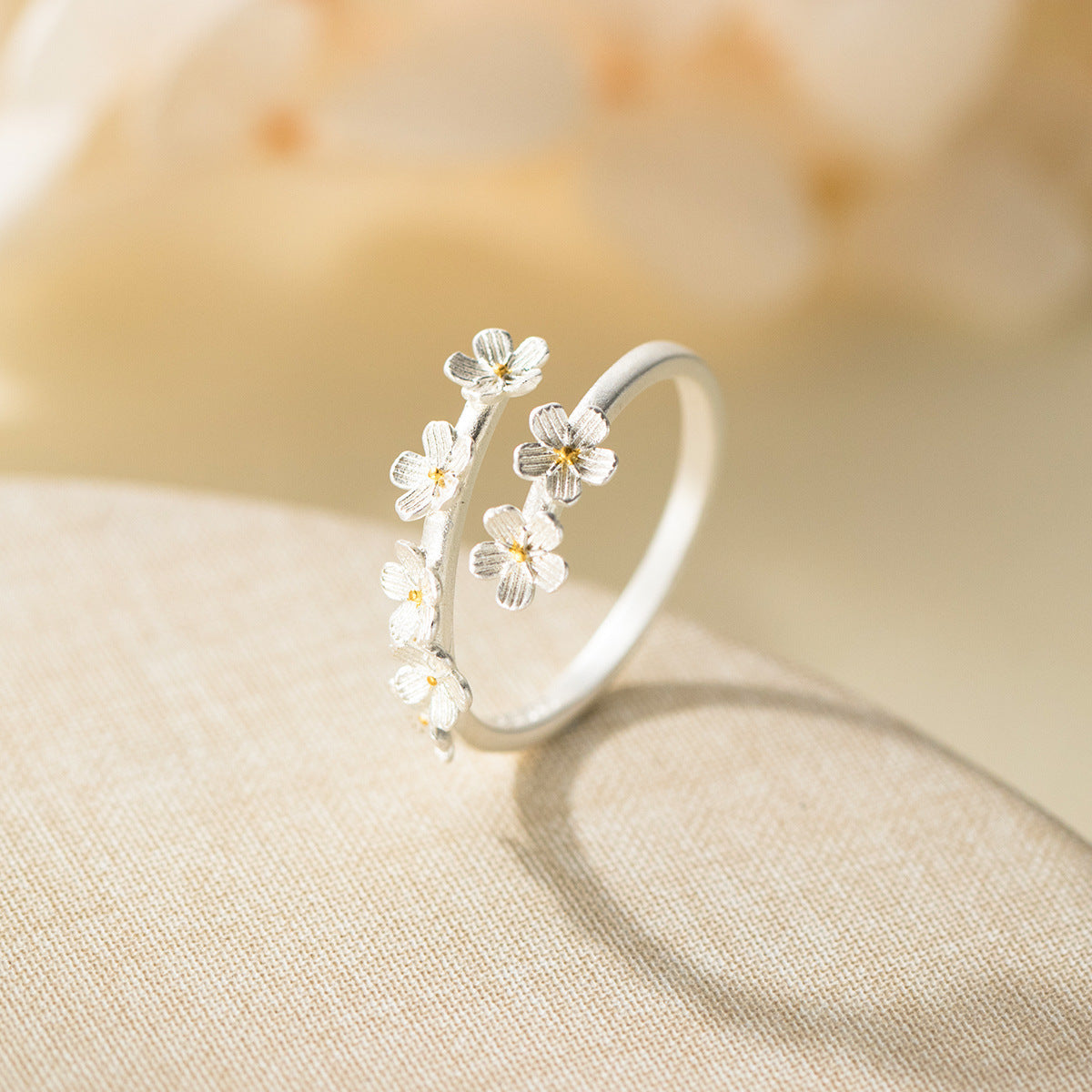 Stunning Ring for Daily Wear