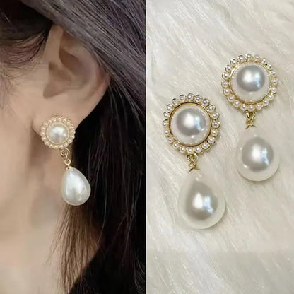 Beautiful Pearl Earring with Unique Style
