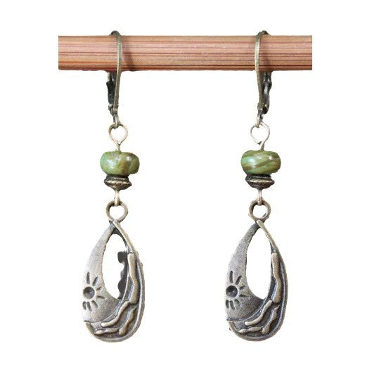 Classic Earring with Timeless Appeal