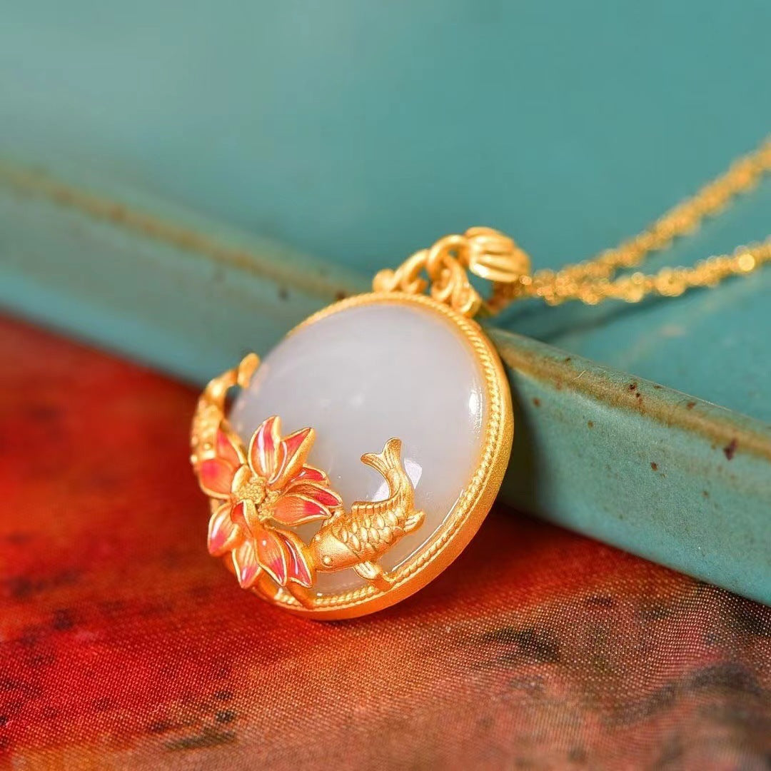 Elegant Gold Necklace for Every Occasion