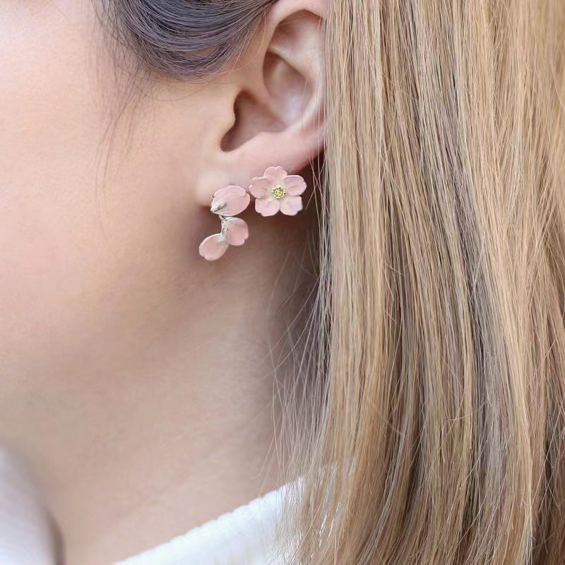 Elegant Silver Earring for Every Occasion