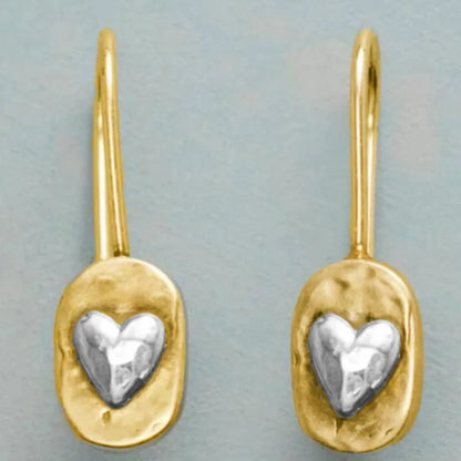 Beautiful Gold Earring with Unique Style