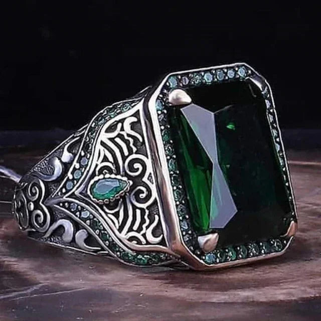 Elegant Silver Ring for Every Occasion