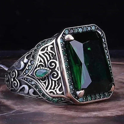 Elegant Silver Ring for Every Occasion