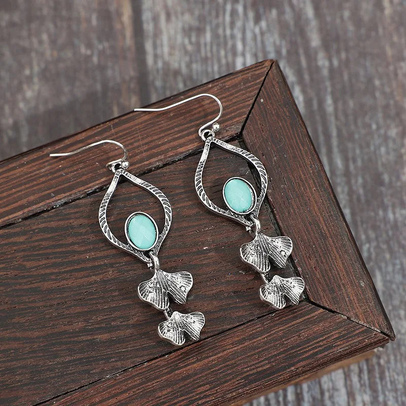 Elegant Silver Earring for Every Occasion