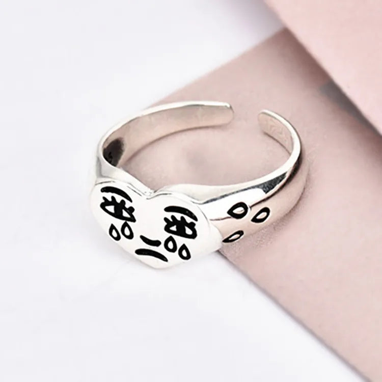 Classic Silver Ring with Timeless Appeal