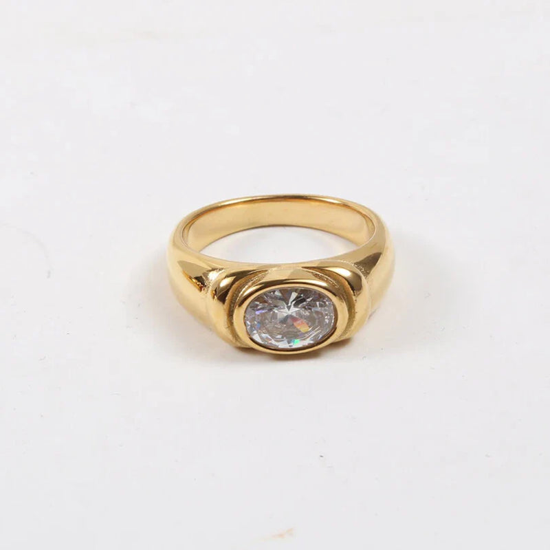Romantic Gold Ring for Special Moments
