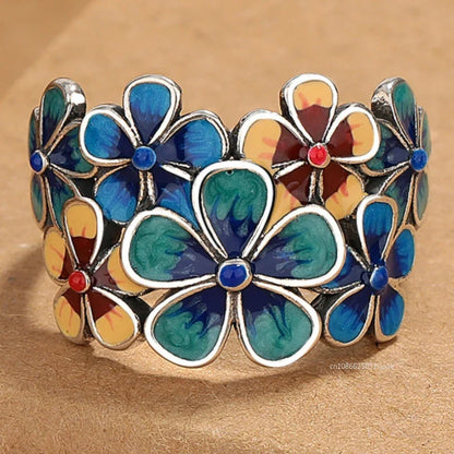 Classic Ring with Timeless Appeal