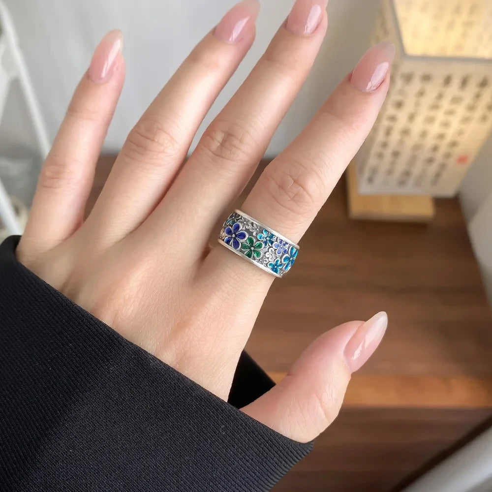Charming Silver Ring for Any Occasion