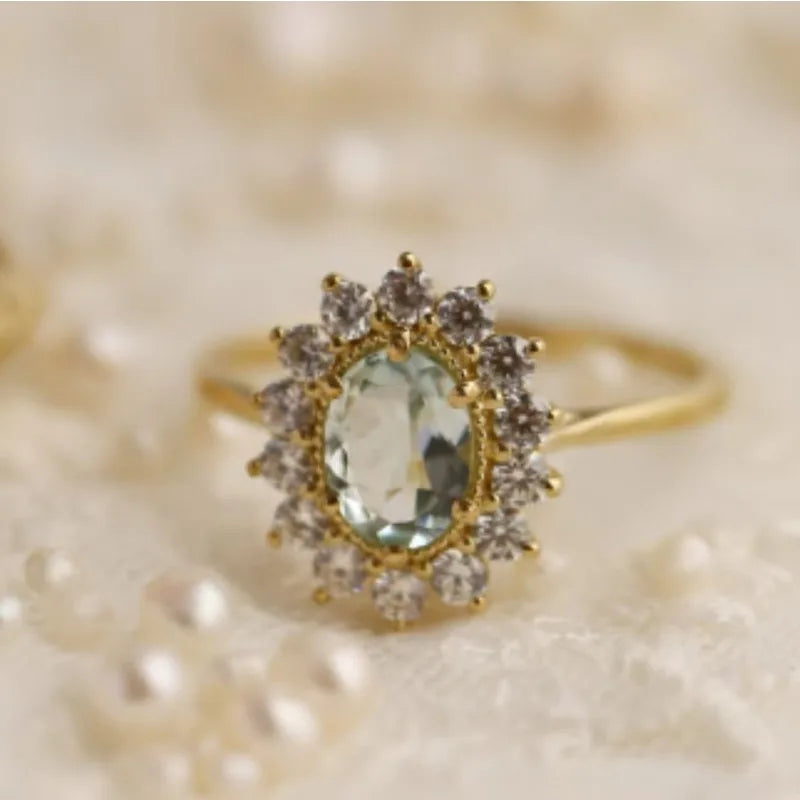 Stunning Gold Ring for Daily Wear