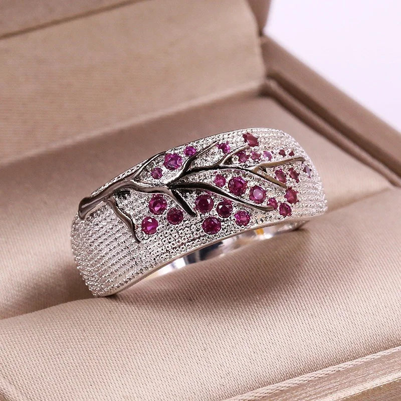 Romantic Silver Ring for Special Moments