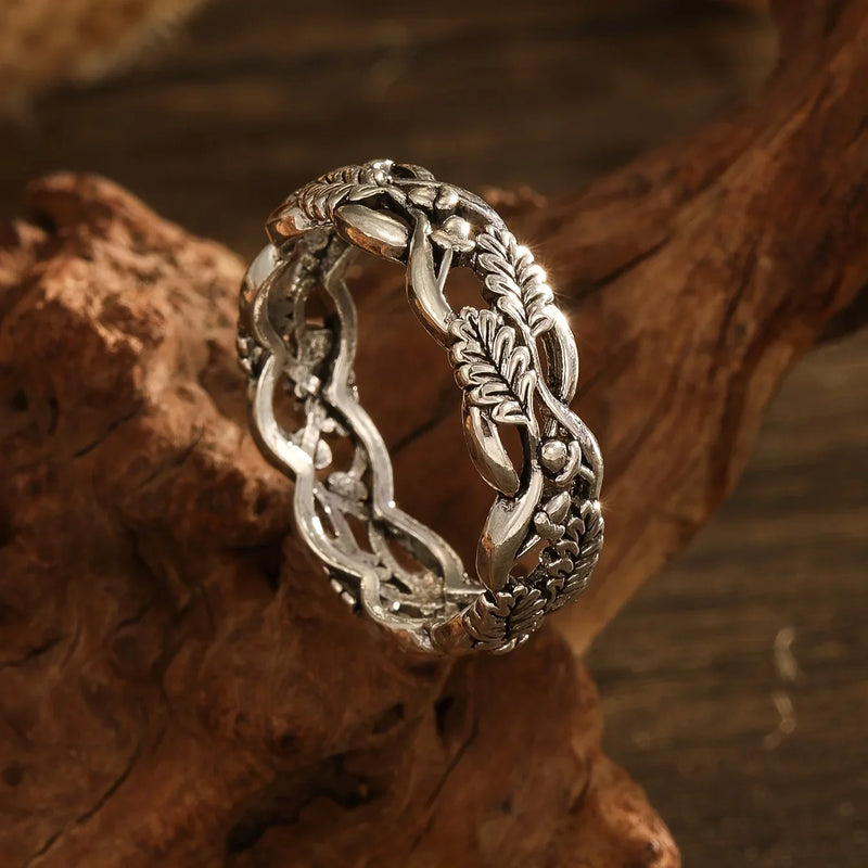 Classic Ring with Timeless Appeal