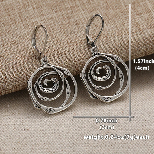 Beautiful Silver Earring with Unique Style