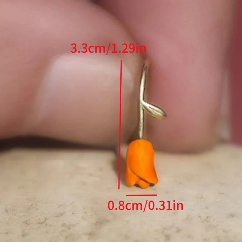 Beautiful Gold Earring with Unique Style