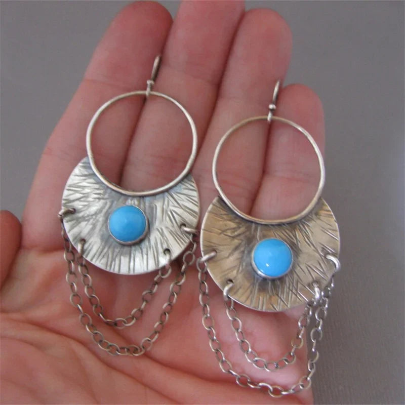 Elegant Silver Earring for Every Occasion