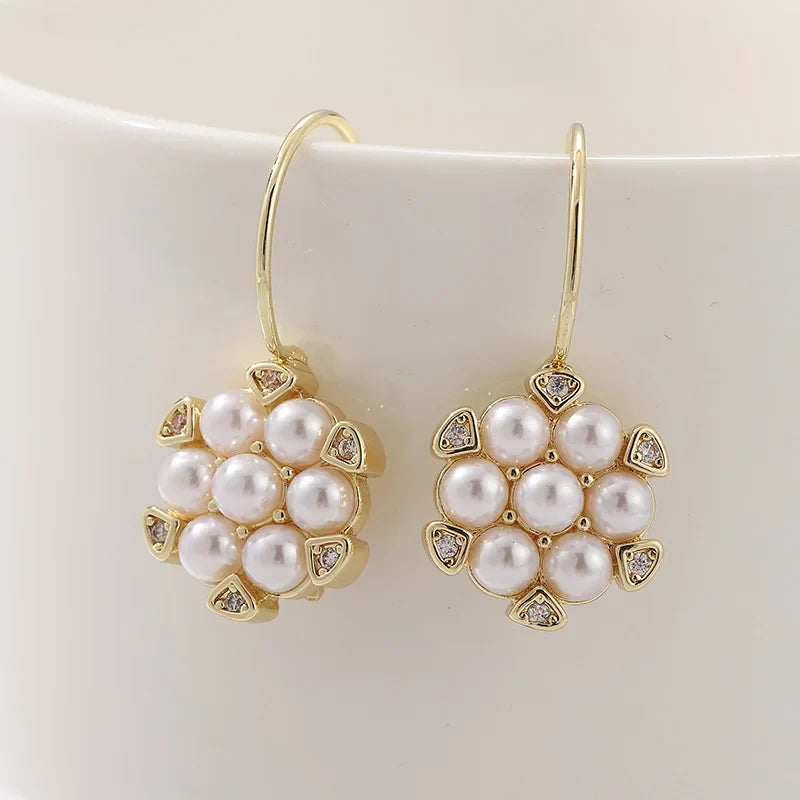 Romantic Pearl Earring for Special Moments