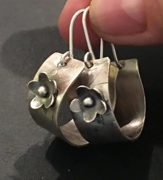 Elegant Silver Earring for Every Occasion