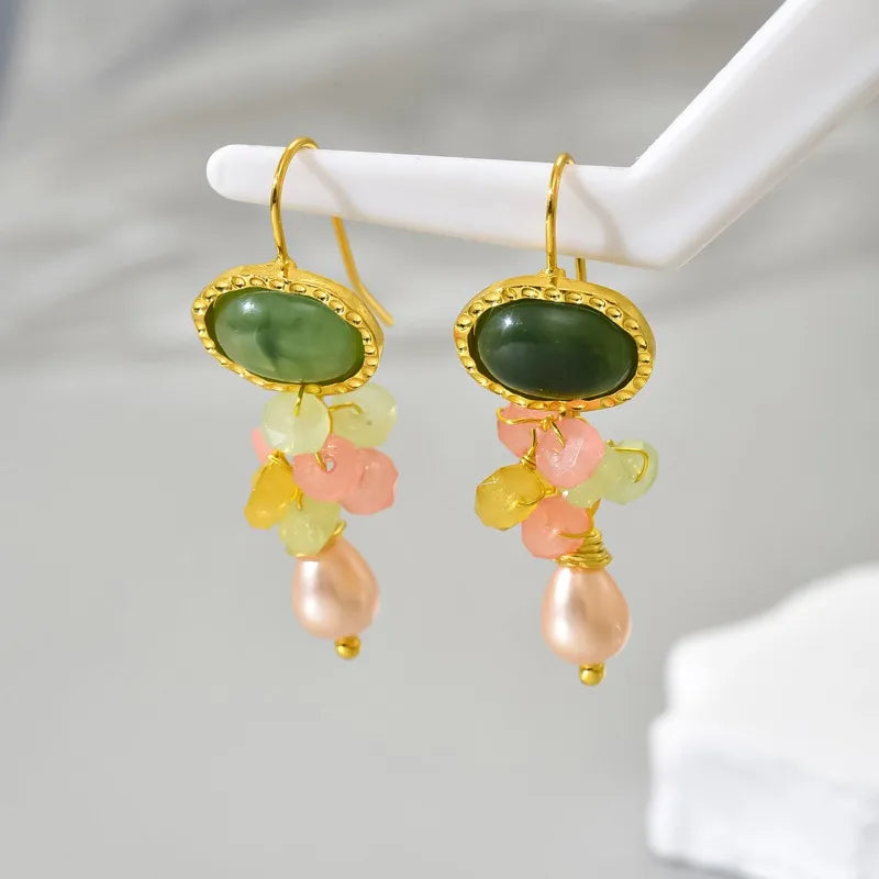 Classic Gold Earring with Timeless Appeal