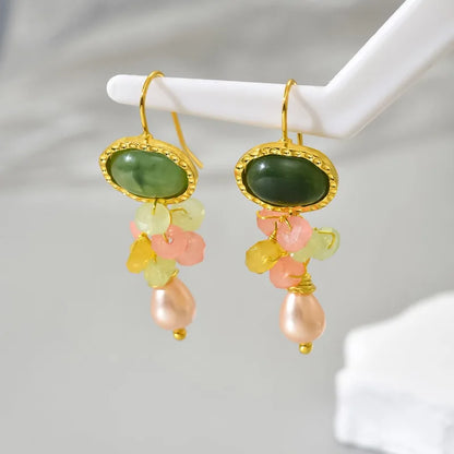 Classic Gold Earring with Timeless Appeal