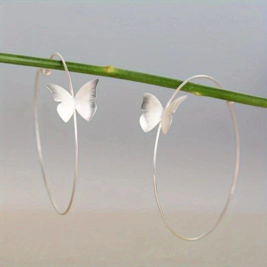 Stunning Silver Earring for Daily Wear