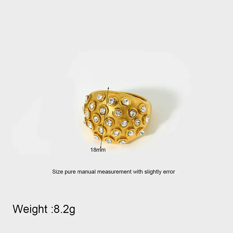 Romantic Gold Ring for Special Moments