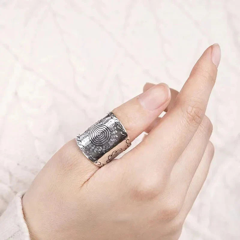 Romantic Silver Ring for Special Moments
