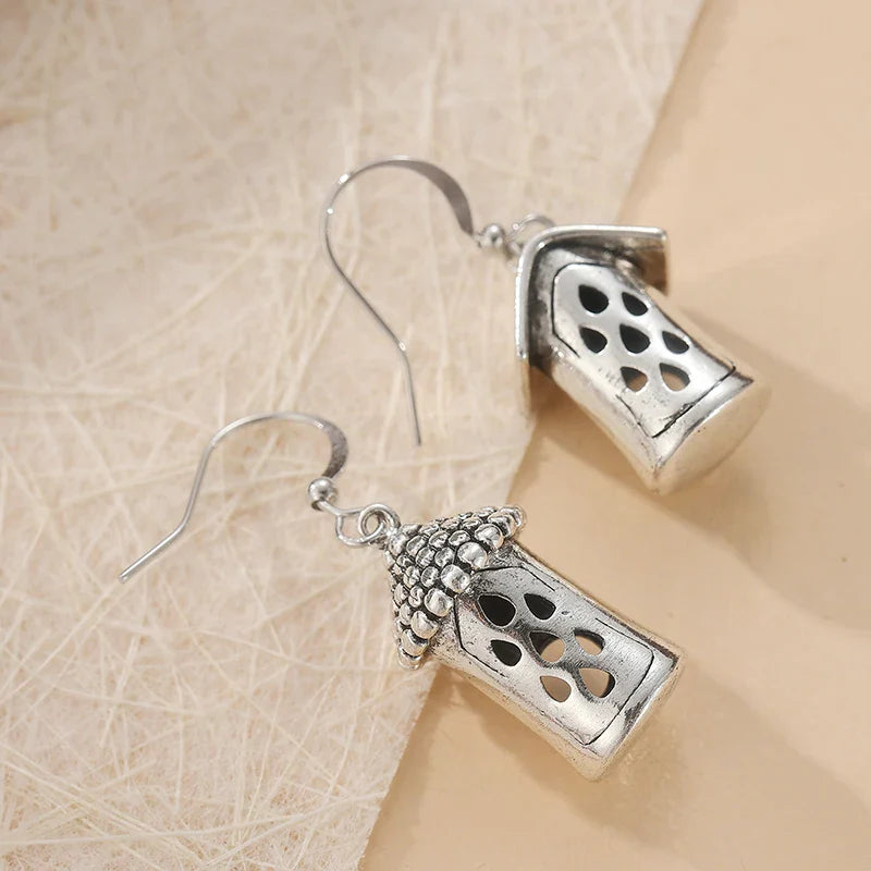 Romantic Silver Earring for Special Moments