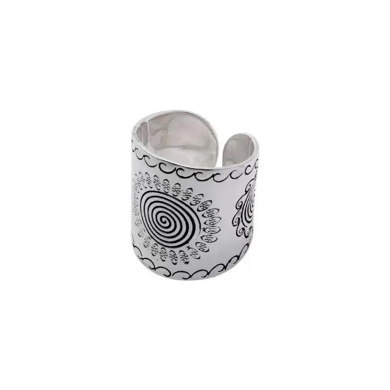 Romantic Silver Ring for Special Moments