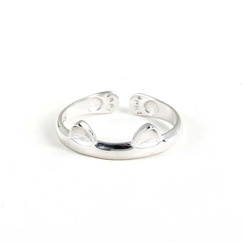 Beautiful Silver Ring with Unique Style