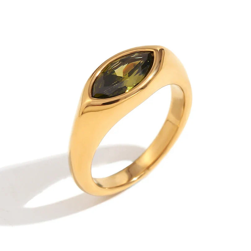 Romantic Gold Ring for Special Moments