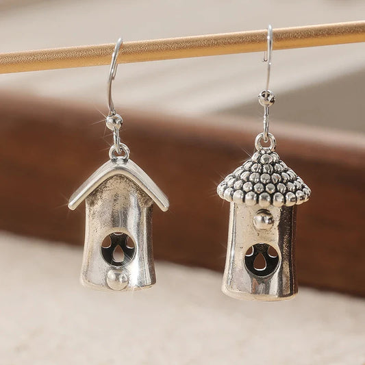 Romantic Silver Earring for Special Moments