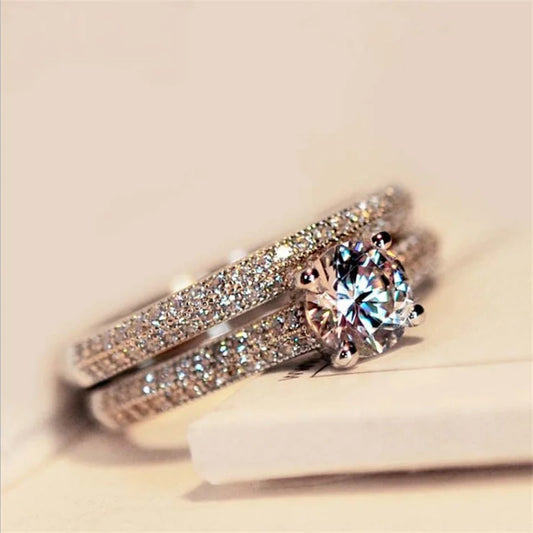 Charming Gold Set for Any Occasion