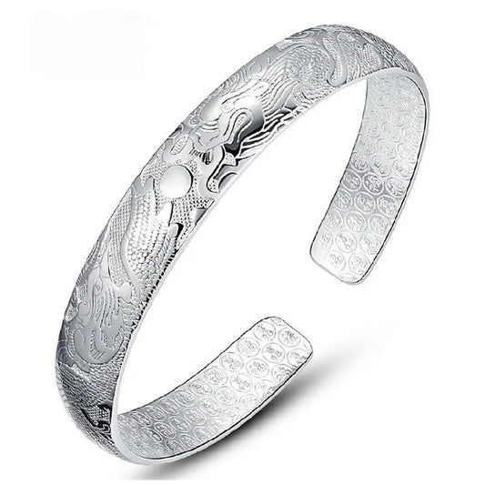 Beautiful Silver Bracelet with Unique Style