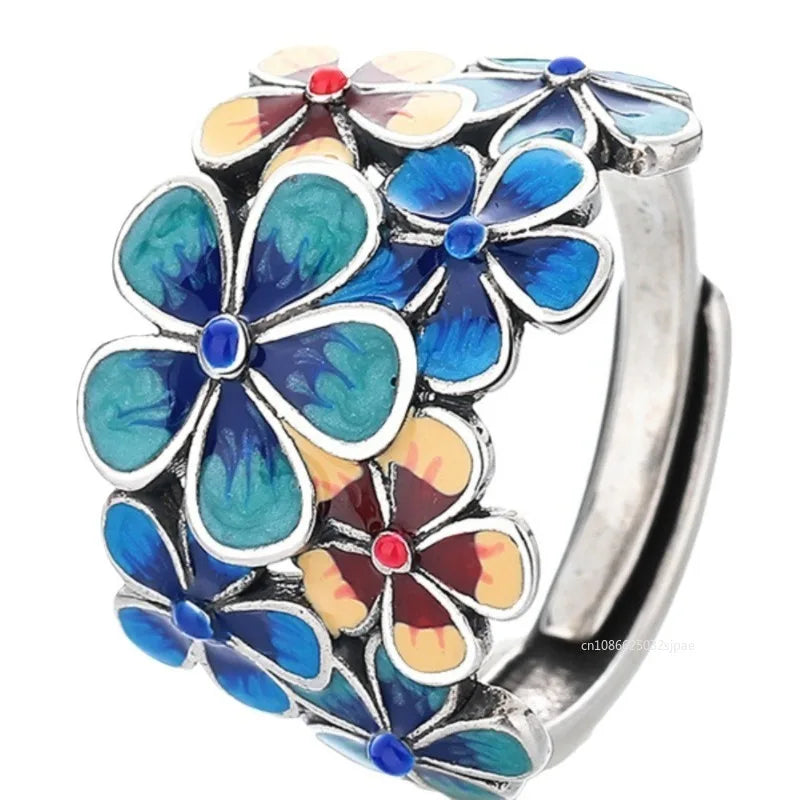 Classic Ring with Timeless Appeal