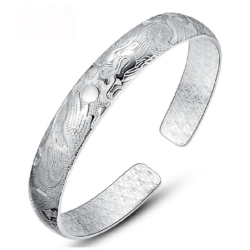 Beautiful Silver Bracelet with Unique Style