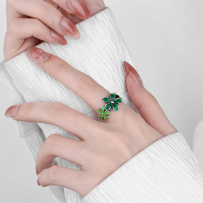 Charming Silver Ring for Any Occasion