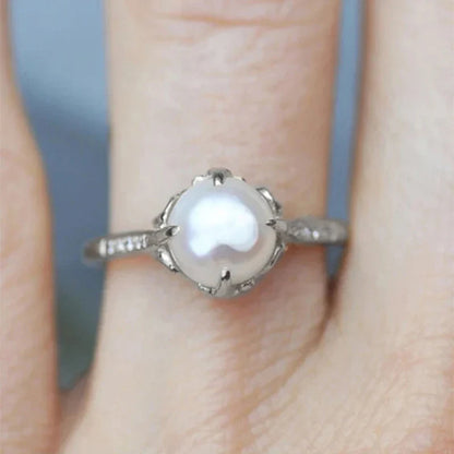 Charming Pearl Ring for Any Occasion