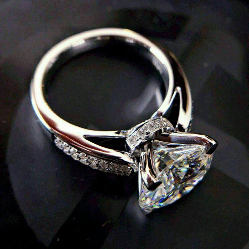 Beautiful Ring with Unique Style