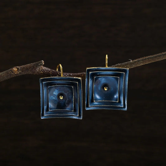 Delicate Artisan Gold Earring