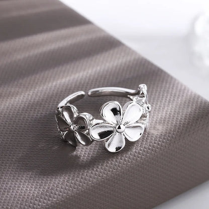 Beautiful Silver Ring with Unique Style