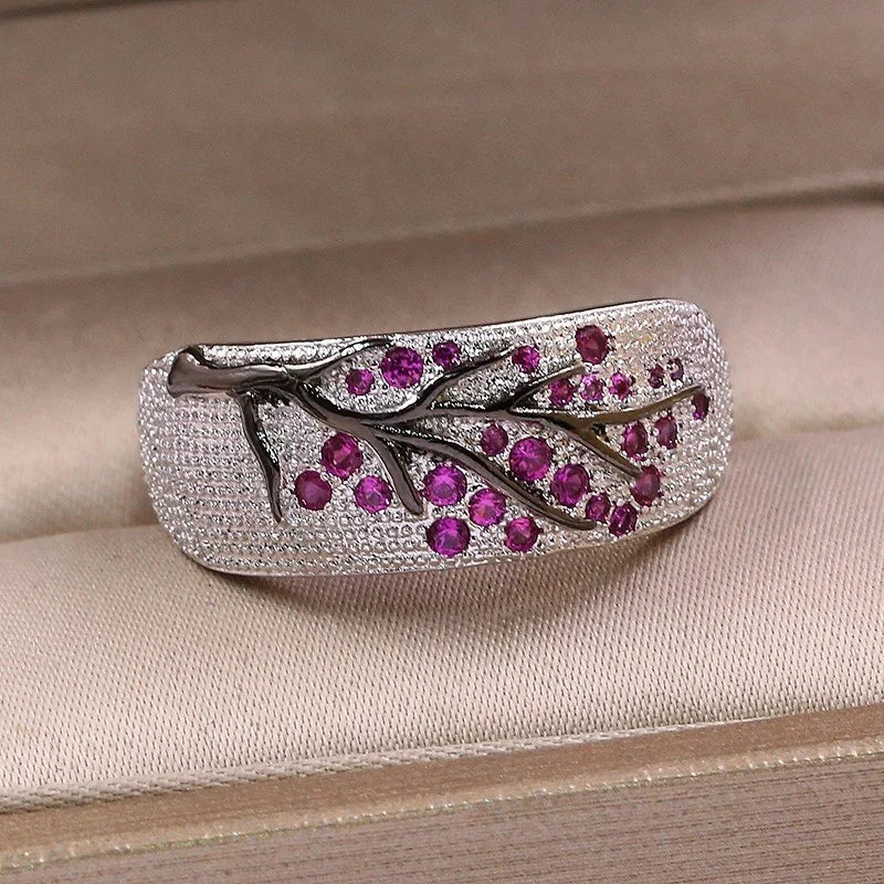 Romantic Silver Ring for Special Moments
