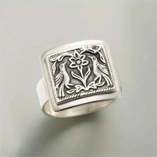 Elegant Silver Ring for Every Occasion