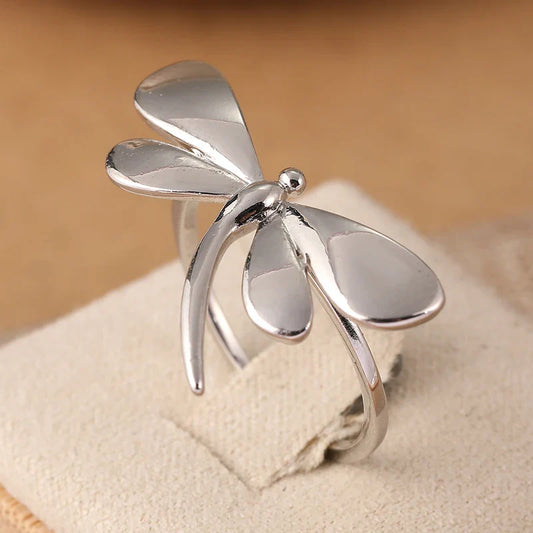 Beautiful Silver Earring with Unique Style