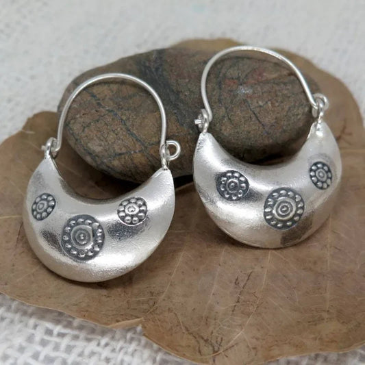 Romantic Silver Earring for Special Moments