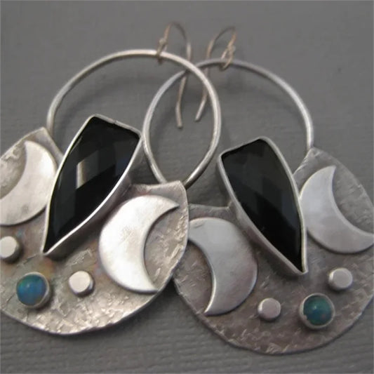 Beautiful Silver Earring with Unique Style